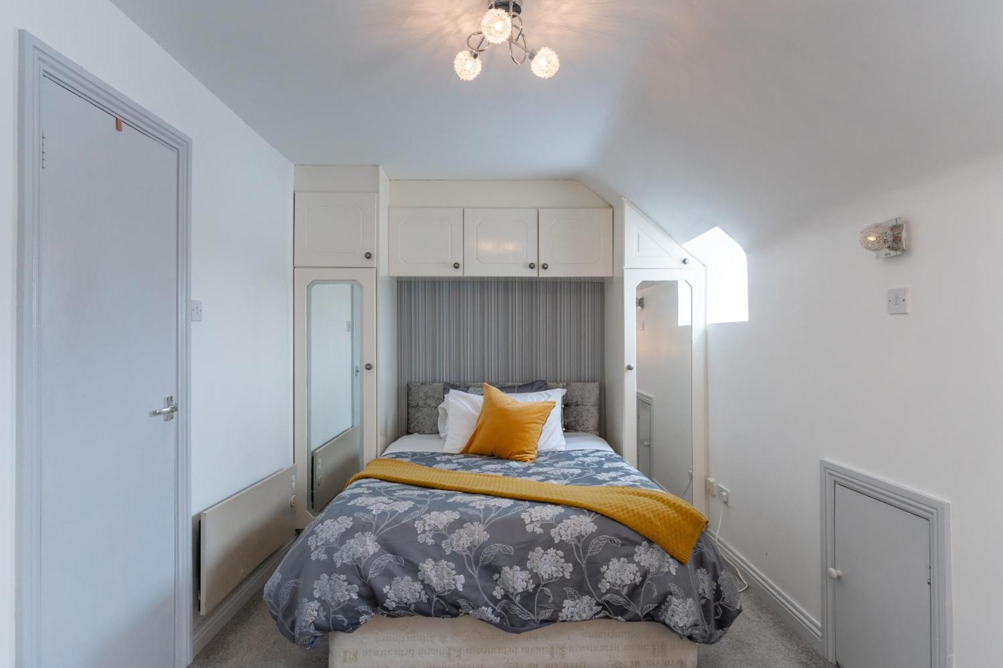 Three-Bedroom Home In Tulfarris Village, Wicklow بلسيينغتون المظهر الخارجي الصورة